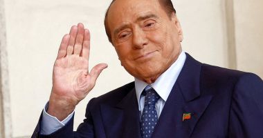 Stire din Actualitate : Fostul premier italian Berlusconi, diagnosticat cu leucemie