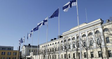 Stire din Actualitate : Finlanda a devenit o ţintă „nucleară legitimă” pentru Rusia după aderarea sa la NATO
