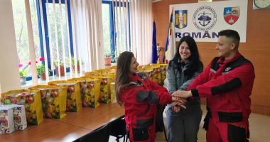 Stire din Economie : Un strop de fericire pentru copii necăjiţi, din partea navaliştilor cu suflet mare