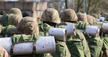 Kievul intenţionează să amâne contraofensiva contra trupelor ruse