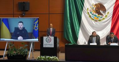 Stire din Actualitate : Zelenski a cerut Mexicului să sprijine organizarea unui summit cu ţările din America Latină