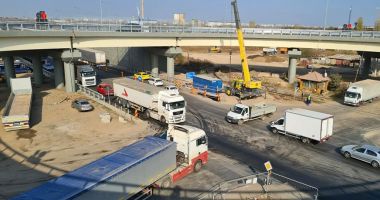 Stire din Economie : Ministerul Transporturilor / 4,5 miliarde de euro din Programul Operaţional Infrastructură Mare, accesaţi în totalitate