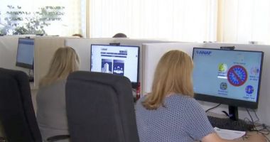 Stire din Economie : ANAF: Aproape 100.000 de apeluri, soluționate de agenții Call Center în trimestrul I