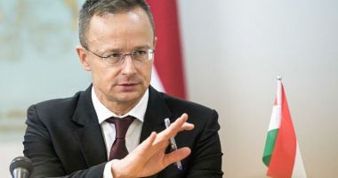 Stire din Actualitate : Ungaria condiţionează aprobarea de noi plăţi din FEP de retragerea băncii OTP de pe lista neagră ucraineană