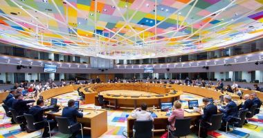 Stire din Actualitate : UE îşi lansează misiunea civilă pentru a susţine Republica Moldova împotriva ameninţărilor hibride