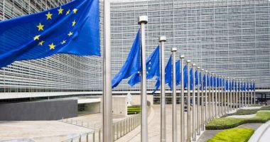 Stire din Economie : Fonduri europene. Comisia Europeană a rambursat României peste 202 milioane de euro