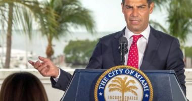Primarul oraşului Miami, Francis Suarez, noul candidat republican la preşedinţia SUA