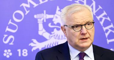 Stire din Actualitate : Fostul comisar european Olli Rehn va candida în alegerile prezidenţiale din Finlanda