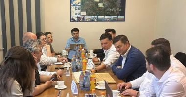 Stire din Economie : Proiectele europene aflate în implementare la Administrația Canalelor Navigabile, în atenţia Ministerului Transporturilor