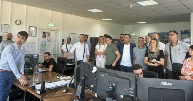 Stire din Economie : Administraţia Canalelor Navigabile, vizitată de specialişti din spaţiul ex-iugoslav