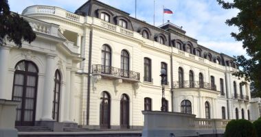 Stire din Actualitate : Cehia cere în instanţă compensaţii pentru concesionarea terenurilor ambasadei ruse