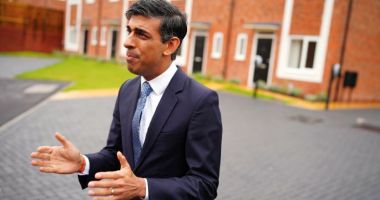 Stire din Actualitate : Premierul Rishi Sunak susţine explorarea petrolului şi gazelor în Marea Britanie
