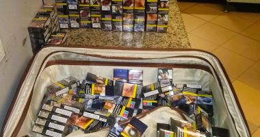 Stire din Eveniment : Țigarete în valoare de aproximativ 27.000 lei, confiscate de inspectorii vamali