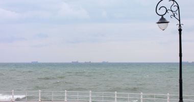Stire din Social : Vânt, vijelii, averse și grindină în Dobrogea