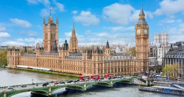 Stire din Actualitate : Guvernul britanic intenţionează să amâne din nou controalele post-Brexit