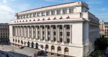 Stire din Economie : Banca Naţională a României a revizuit în creştere la 7,5% prognoza de inflaţie pentru finalul anului