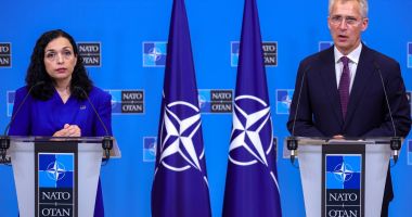 Stire din Actualitate : Tensiuni în Kosovo. Jens Stoltenberg îndeamnă la evitarea „retoricii care toarnă gaz peste foc”