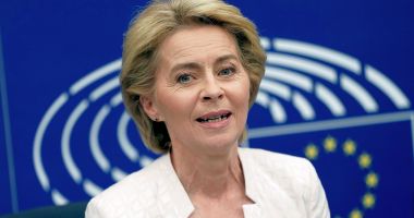 Stire din Actualitate : Parlamentul European: Ursula von der Leyen îşi apără bilanţul, Bruxellesul face speculaţii privind viitorul ei