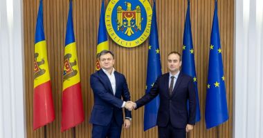 Stire din Actualitate : Franţa şi Republica Moldova încep să negocieze un acord de apărare