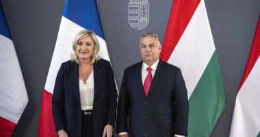 Stire din Actualitate : Vizită neanunţată a lui Marine Le Pen la Budapesta, unde s-a întâlnit cu Viktor Orban