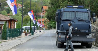 Stire din Actualitate : SUA cer Serbiei să-şi retragă trupele desfăşurate la graniţa cu Kosovo