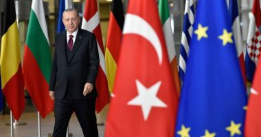 Stire din Actualitate : Preşedintele Recep Erdogan: „Turcia nu mai aşteaptă nimic din partea Uniunii Europene”