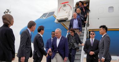 Stire din Actualitate : Război Israel-Hamas: Senatorul american Chuck Schumer se declară decepţionat de reacţia Chinei