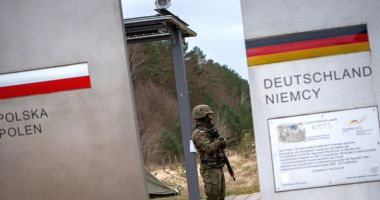 Stire din Actualitate : Germania are în vedere controale fixe suplimentare la frontierele cu Polonia, Cehia şi Elveţia