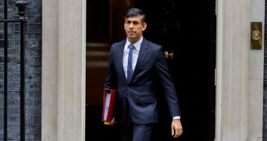 Stire din Actualitate : Marea Britanie: Conservatorii, înfrângeri severe în faţa laburiştilor în două scrutine parţiale