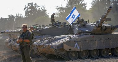 Stire din Actualitate : Sondaj: Aproape jumătate din israelieni susţin amânarea invaziei în Gaza