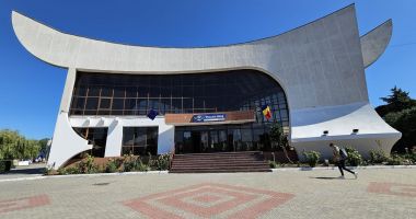 Stire din Economie : Documentar CFR Infrastructură Constanţa: Tulcea, oraşul cu trei gări, în trei locaţii diferite