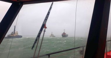 Stire din Economie : Incident în portul Constanţa. Remorcherul Ares, lovit de o navă sub pavilion Barbados