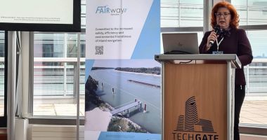Stire din Economie : Investiţii în modernizarea şenalului navigabil. Proiectul „FAIRway Danube II”, lansat oficial