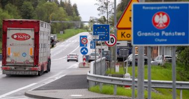 Polonia prelungeşte controalele temporare la frontiera cu Slovacia până la 2 ianuarie 2024