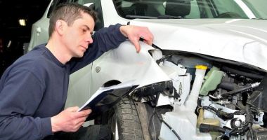 Liniştea dinaintea furtunii? Care sunt jocurile pe piaţa asigurărilor, după "cutremurul" Euroins - 2