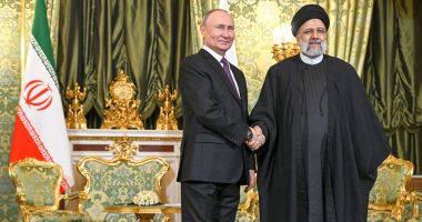 Preşedintele iranian, primit la Kremlin. Putin elogiază relaţiile dintre Moscova şi Teheran