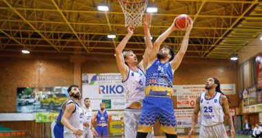 Echipele de baschet ale CSM-ului Constanţa, victorii categorice în deplasare - 2