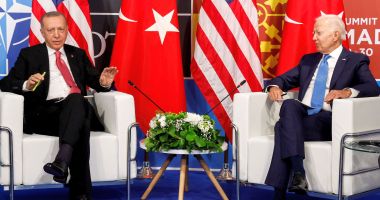 Stire din Actualitate : Erdogan îl avertizează pe Biden în privinţa consecinţelor regionale ale conflictului din Gaza