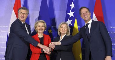 Stire din Actualitate : UE cere Bosniei-Herţegovina să facă progrese în reformă până la termenul-limită din martie