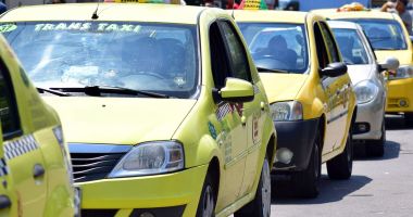 Condamnaţi la dispariţie! Taximetriştii, "sufocaţi" de taxe, impozite şi… transportul alternativ - 2