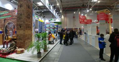 Stire din Economie : Oferte pentru vacanţa de 1 Mai şi de Paști, la Târgul de Turism al României - ediţia de primăvară