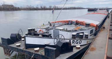 Stire din Economie : Greva navigatorilor de pe „Argo”. Munca fără plată este sclavie, iar sclavia a fost abolită!”