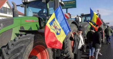 Stire din Economie : Fermierii români cer demiterea celor implicaţi în procesul de intrare în ţară prin vămi a produselor agricole ucrainene