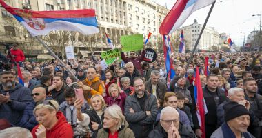 Stire din Actualitate : Alegerile municipale din Belgrad, organizate din nou, pe 2 iunie