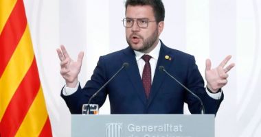 Stire din Actualitate : Şeful executivului catalan: „Referendumul privind independenţa va deveni o realitate”