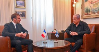 Macron îl atenţionează pe Netanyahu că transferul forţat de populaţie constituie o crimă de război