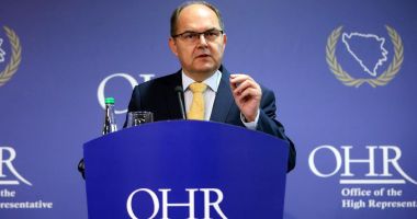 Stire din Actualitate : Reprezentantul internaţional în Bosnia-Herţegovina impune schimbări în legea electorală