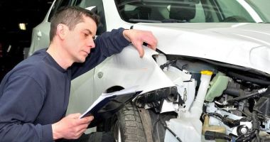 "Furtună" pe piaţa asigurărilor auto. Preţurile cresc mai ceva ca Făt-Frumos! - 2