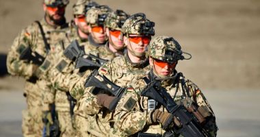 Stire din Actualitate : Ministrul german de finanţe se opune reintroducerii serviciului militar obligatoriu