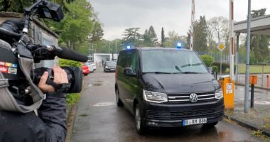Stire din Actualitate : Angajatul unui candidat AfD la alegerile europarlamentare, arestat pentru spionaj în favoarea Chinei